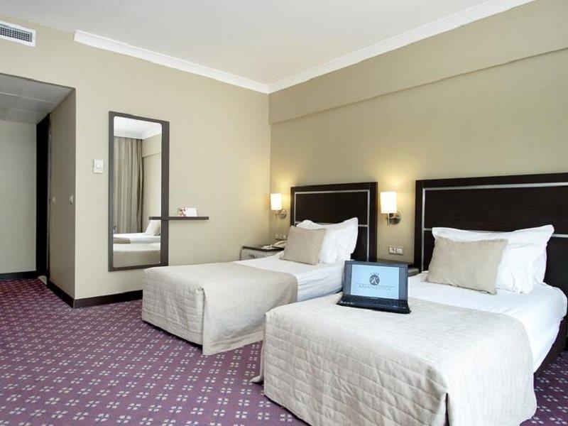 Kaya Prestige Oteli İzmir Ngoại thất bức ảnh