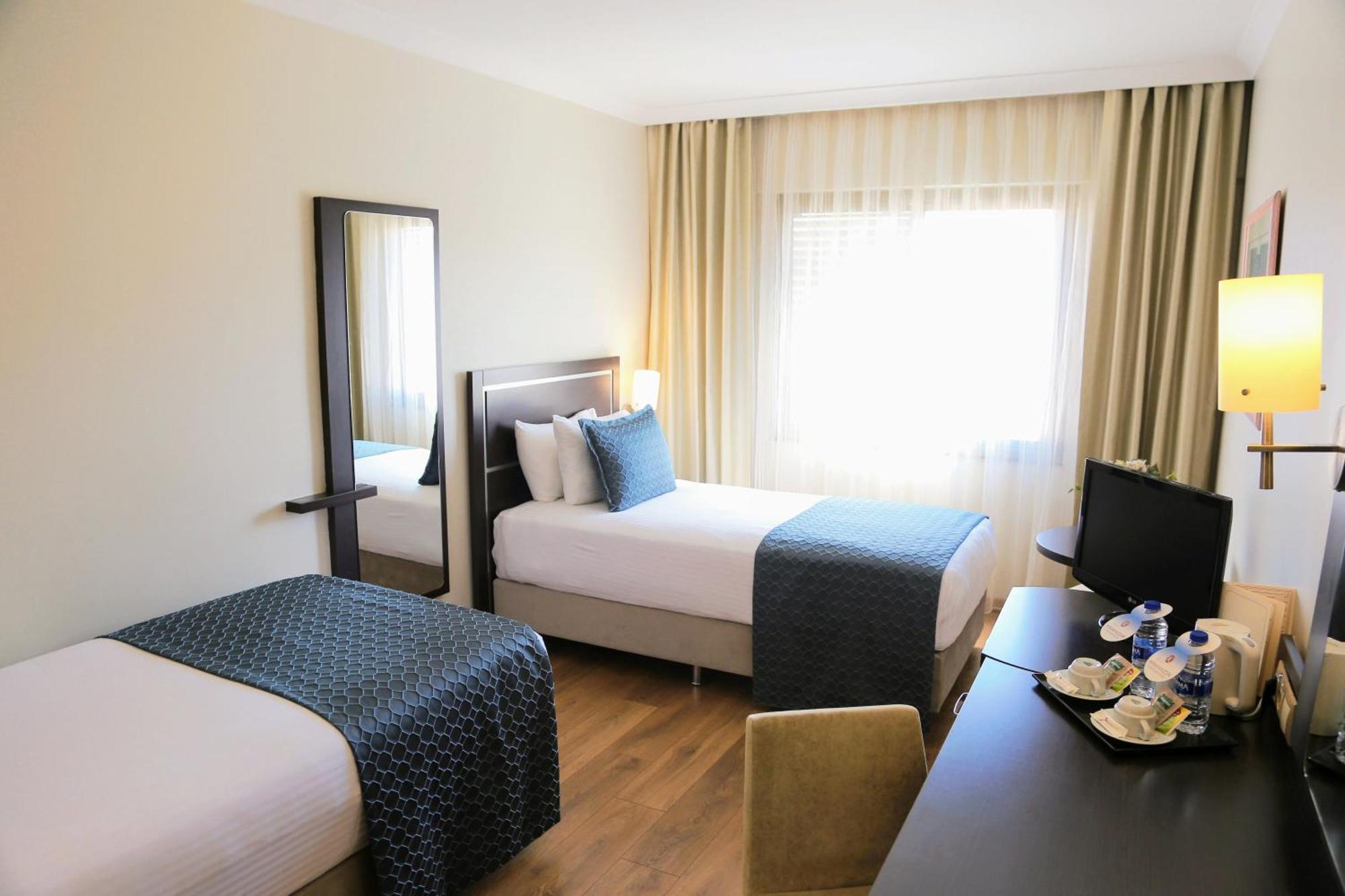 Kaya Prestige Oteli İzmir Ngoại thất bức ảnh