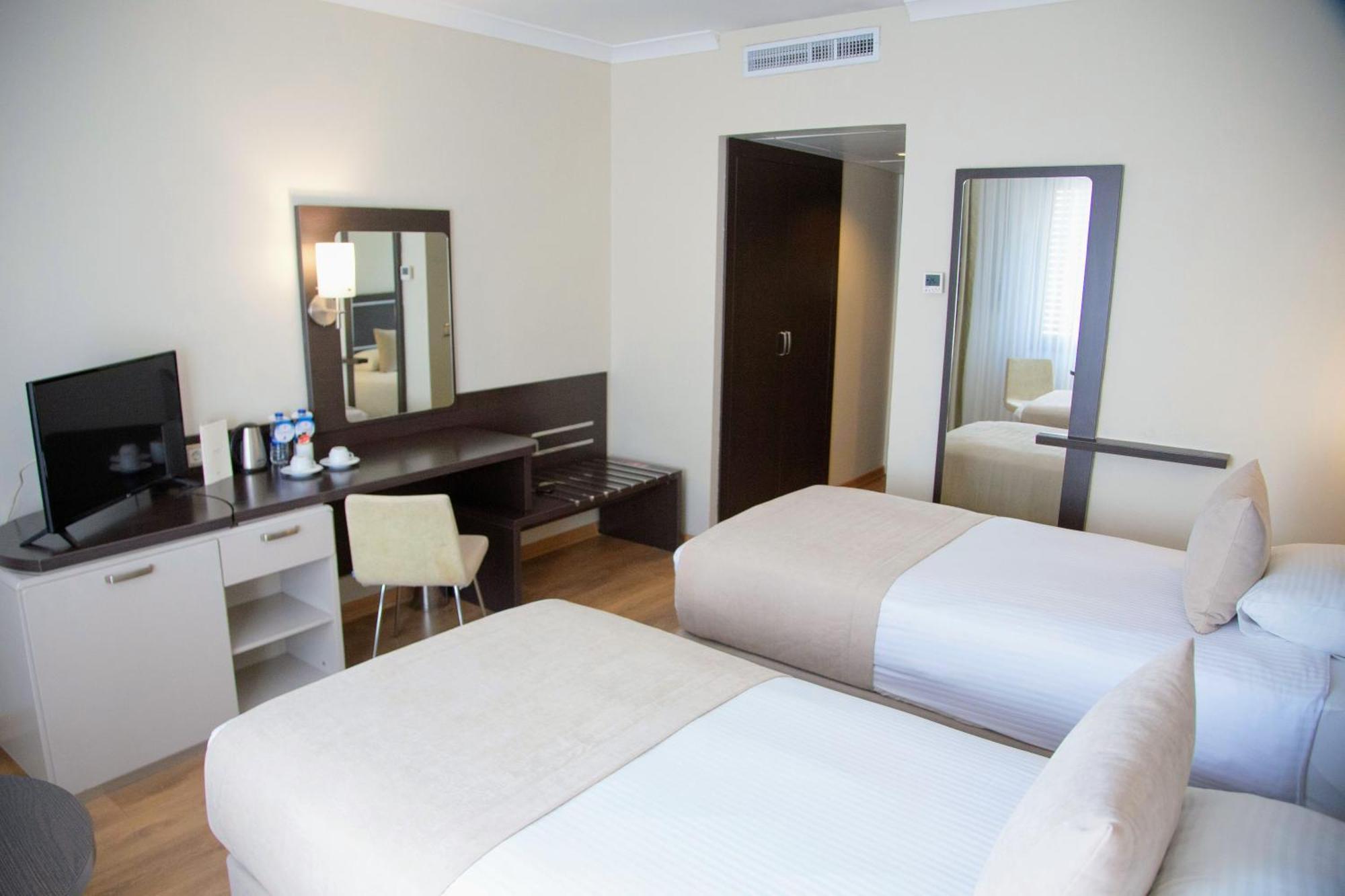 Kaya Prestige Oteli İzmir Ngoại thất bức ảnh