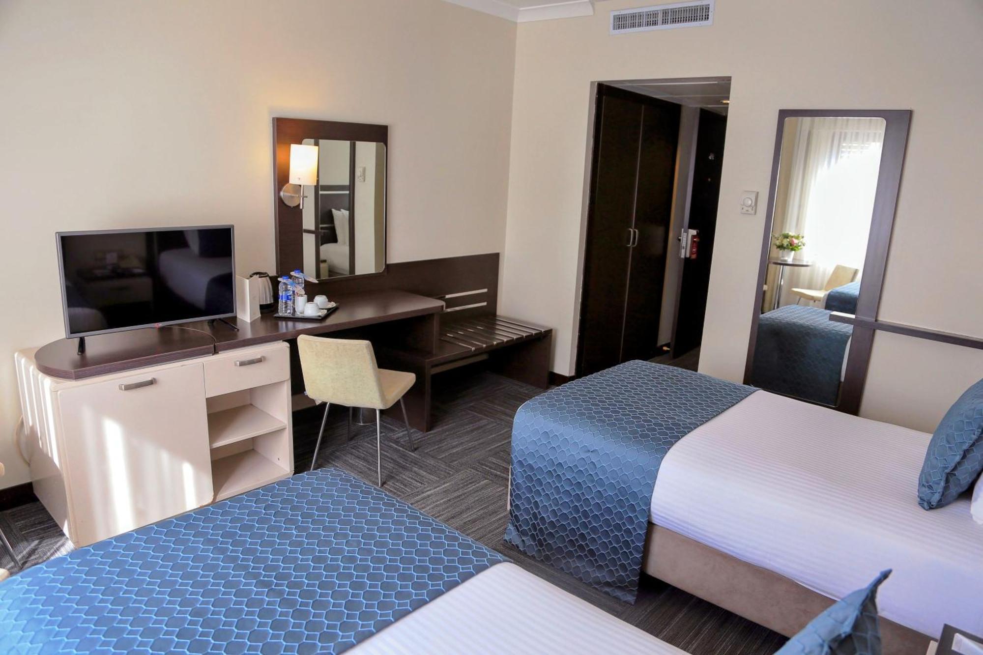 Kaya Prestige Oteli İzmir Ngoại thất bức ảnh